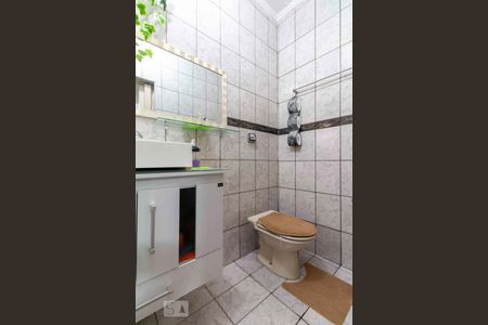 Casa à venda com 250m², 4 quartos e 2 vagas Casa à venda com 250m², 4 quartos e 2 vagasBanheiro Quarto 1 - Suite