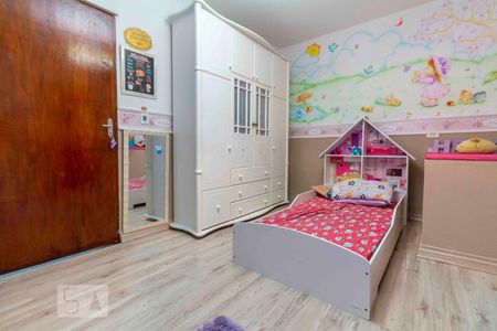 Casa à venda com 250m², 4 quartos e 2 vagas Casa à venda com 250m², 4 quartos e 2 vagasQuarto 3