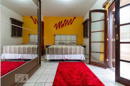 Casa à venda com 250m², 4 quartos e 2 vagas Casa à venda com 250m², 4 quartos e 2 vagasQuarto 1 - Suite