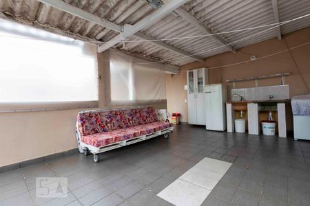 Casa à venda com 250m², 4 quartos e 2 vagas Casa à venda com 250m², 4 quartos e 2 vagasÁrea de Serviço