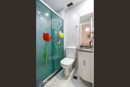 Apartamento à venda com 90m², 2 quartos e 2 vagasBanheiro da Suíte 1