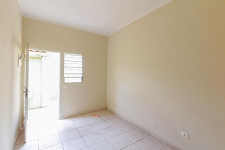 Sala  de casa para alugar com 1 quarto, 60m² em Vila Invernada, São Paulo