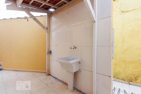 Casa para alugar com 60m², 1 quarto e sem vagaÁrea de serviço e Quintal 