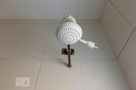 Banheiro  de casa para alugar com 1 quarto, 60m² em Vila Invernada, São Paulo