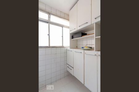 Apartamento à venda com 65m², 3 quartos e 1 vaga Apartamento à venda com 65m², 3 quartos e 1 vagaÁrea de Serviço