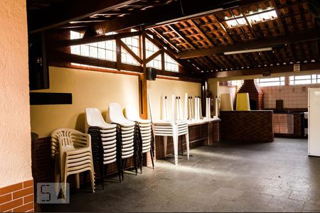 Apartamento à venda com 65m², 3 quartos e 1 vaga Apartamento à venda com 65m², 3 quartos e 1 vagaÁrea comum - Churrasqueira