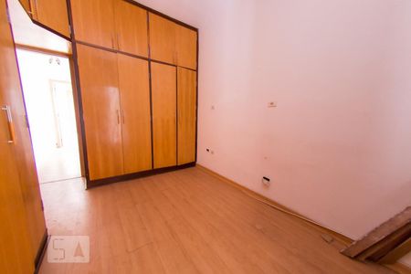 Quarto de casa à venda com 2 quartos, 100m² em Pinheiros, São Paulo