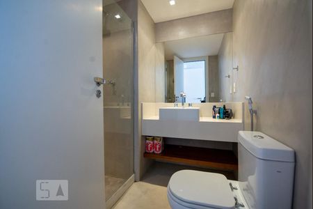 Apartamento à venda com 80m², 2 quartos e 1 vagaBanheiro da Suíte 2