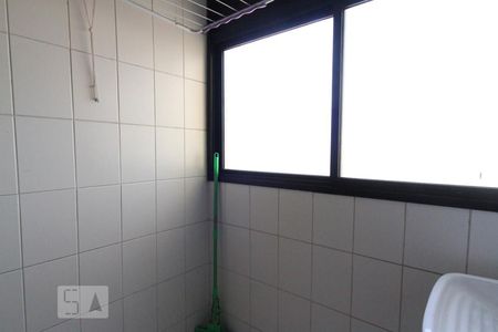 Apartamento à venda com 64m², 3 quartos e sem vaga Apartamento à venda com 64m², 3 quartos e sem vagaÁrea de Serviço