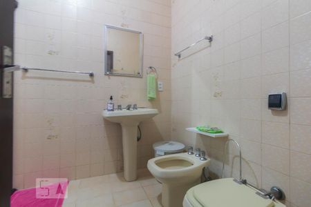 Banheiro de casa à venda com 7 quartos, 380m² em Nova Piraju, São Paulo