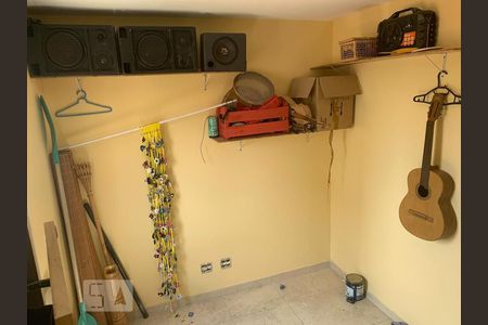 Dormitório 2 de apartamento para alugar com 2 quartos, 52m² em Vila Osasco, Osasco