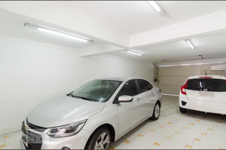 Casa à venda com 226m², 3 quartos e 5 vagas Casa à venda com 226m², 3 quartos e 5 vagasGaragem