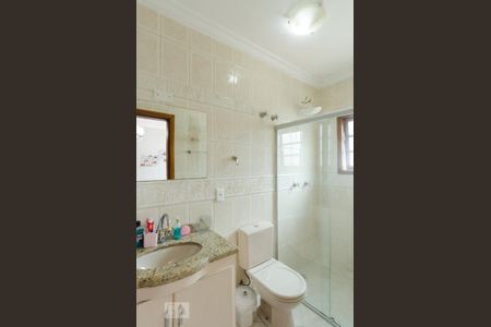 Casa à venda com 226m², 3 quartos e 5 vagas Casa à venda com 226m², 3 quartos e 5 vagasBanheiro da suíte 1