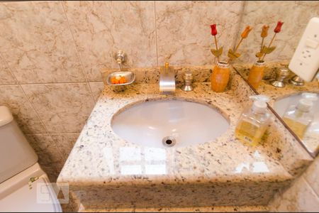 Lavabo de casa à venda com 3 quartos, 226m² em Jardim do Mar, São Bernardo do Campo