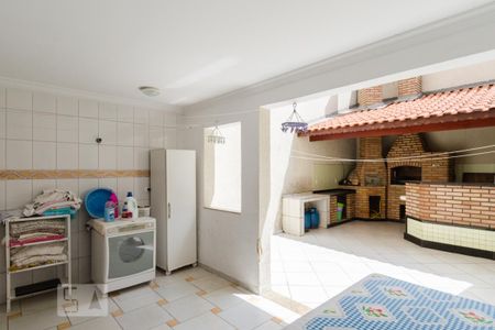Casa à venda com 226m², 3 quartos e 5 vagas Casa à venda com 226m², 3 quartos e 5 vagasÁrea de serviço