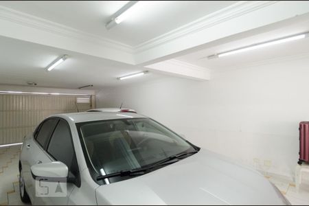 Casa à venda com 226m², 3 quartos e 5 vagas Casa à venda com 226m², 3 quartos e 5 vagasGaragem