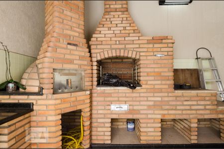 Casa à venda com 226m², 3 quartos e 5 vagas Casa à venda com 226m², 3 quartos e 5 vagasChurrasqueira