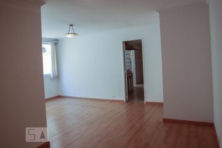 Sala de apartamento para alugar com 3 quartos, 117m² em Indianópolis, São Paulo