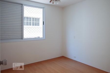 Quarto 1 de apartamento para alugar com 3 quartos, 117m² em Indianópolis, São Paulo