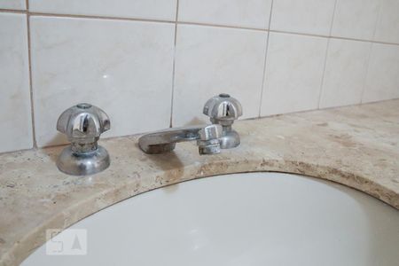 Apartamento à venda com 117m², 3 quartos e 1 vagaTorneira