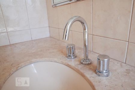 Apartamento à venda com 117m², 3 quartos e 1 vagaTorneira