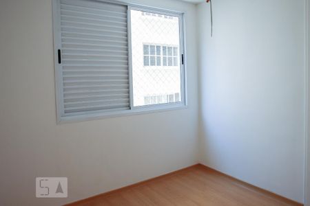 Apartamento à venda com 117m², 3 quartos e 1 vagaQuarto 2