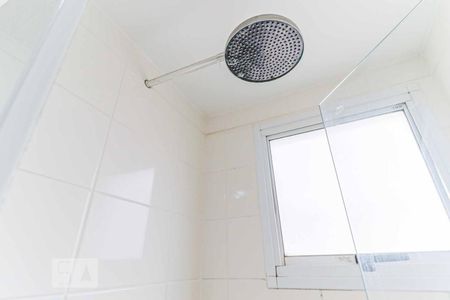 Banheiro de apartamento para alugar com 3 quartos, 65m² em Jardim Aeroporto, São Paulo