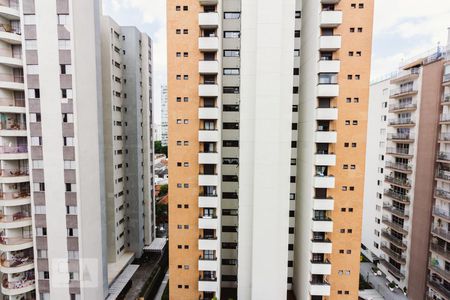 Varanda Vista de apartamento para alugar com 2 quartos, 64m² em Vila Anglo Brasileira, São Paulo