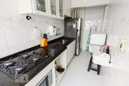 Apartamento para alugar com 64m², 2 quartos e 1 vagaCozinha