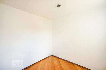 Apartamento à venda com 72m², 3 quartos e 1 vagaQuarto 03