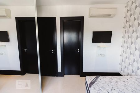 Quarto 01 de apartamento à venda com 2 quartos, 200m² em Pompeia, São Paulo
