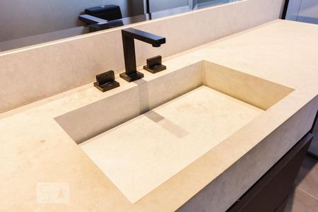 Banheiro Pia de apartamento à venda com 2 quartos, 200m² em Pompeia, São Paulo