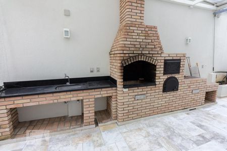 Apartamento à venda com 200m², 2 quartos e 3 vagasChurrasqueira