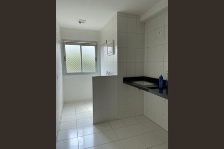 Apartamento à venda com 50m², 2 quartos e 1 vaga Apartamento à venda com 50m², 2 quartos e 1 vagaCozinha e Área de Serviço
