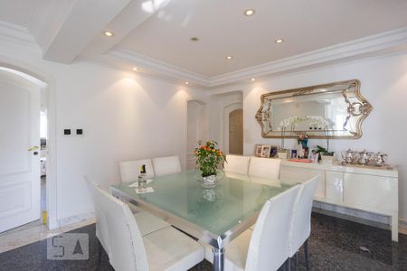 Apartamento à venda com 425m², 4 quartos e 7 vagasSala de Jantar