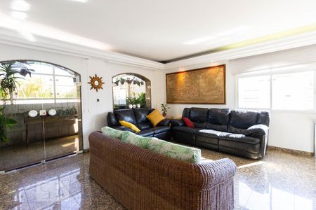 Apartamento à venda com 425m², 4 quartos e 7 vagasSala