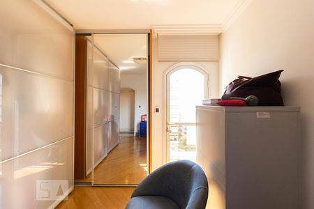 Apartamento à venda com 425m², 4 quartos e 7 vagasQuarto