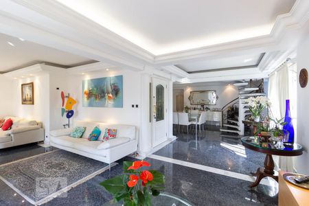 Apartamento à venda com 425m², 4 quartos e 7 vagasSala