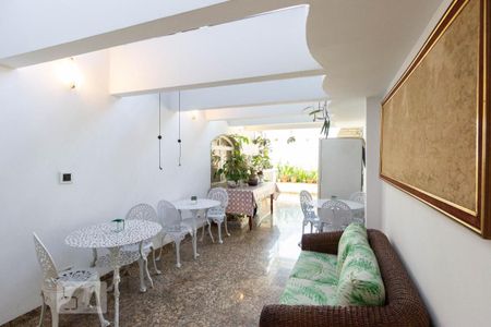 Apartamento à venda com 425m², 4 quartos e 7 vagasChurrasqueira