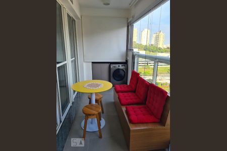 varanda de apartamento à venda com 1 quarto, 40m² em Vila Andrade, São Paulo