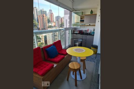 varanda de apartamento à venda com 1 quarto, 40m² em Vila Andrade, São Paulo
