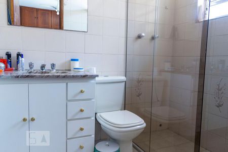 Casa à venda com 180m², 4 quartos e 2 vagasBanheiro da Suíte 3