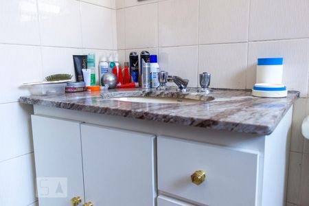 Casa à venda com 180m², 4 quartos e 2 vagasBanheiro da Suíte 3