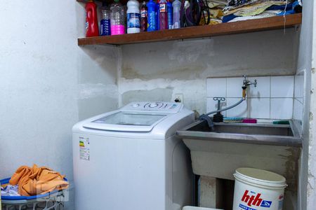 Casa à venda com 180m², 4 quartos e 2 vagasÁrea de serviço