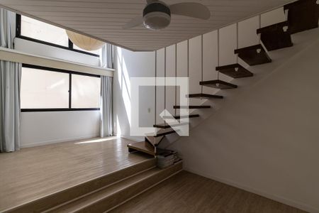 Studio para alugar com 54m², 1 quarto e 1 vaga Studio para alugar com 54m², 1 quarto e 1 vagaSala
