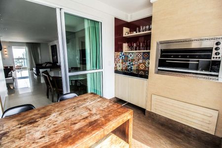 Varanda 2 da Sala - Churrasqueira de apartamento para alugar com 3 quartos, 190m² em Setor Oeste, Goiânia