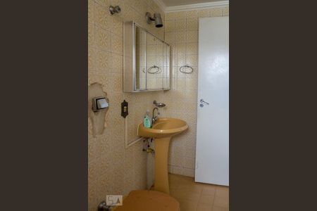 Banheiro Social de apartamento à venda com 2 quartos, 90m² em Santo Antônio, São Caetano do Sul