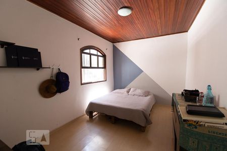 Casa à venda com 175m², 2 quartos e 2 vagas Casa à venda com 175m², 2 quartos e 2 vagasQuarto 2