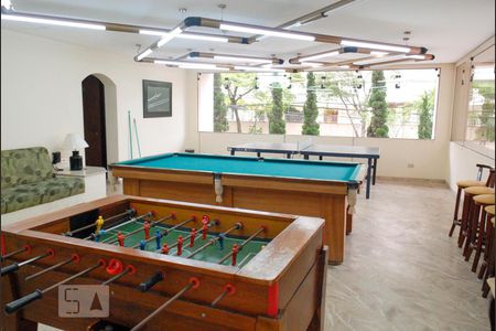 Apartamento à venda com 240m², 4 quartos e 3 vagasÁrea Comum