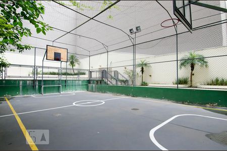 Apartamento à venda com 240m², 4 quartos e 3 vagasÁrea Comum